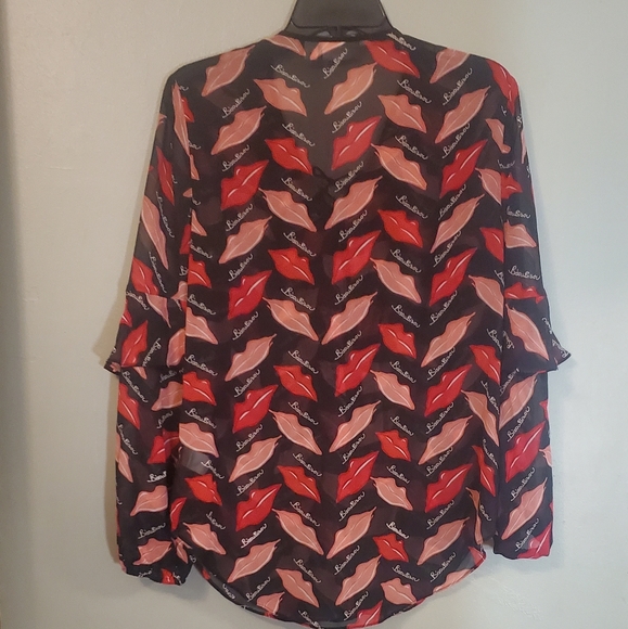 Bisou Bisou,women's shirt, Bisou Bisou women's button down shirt size M - Picture 3 of 6